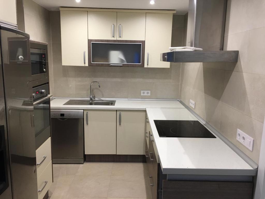 Appartement Recién reformado casco histórico Alcalá de Henares Extérieur photo