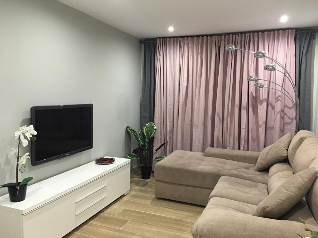 Appartement Recién reformado casco histórico Alcalá de Henares Chambre photo