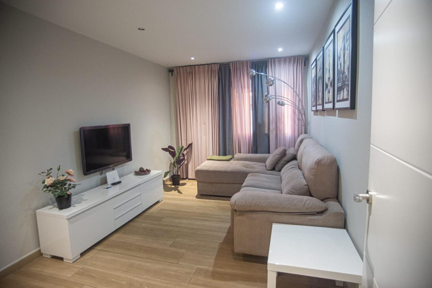 Appartement Recién reformado casco histórico Alcalá de Henares Extérieur photo