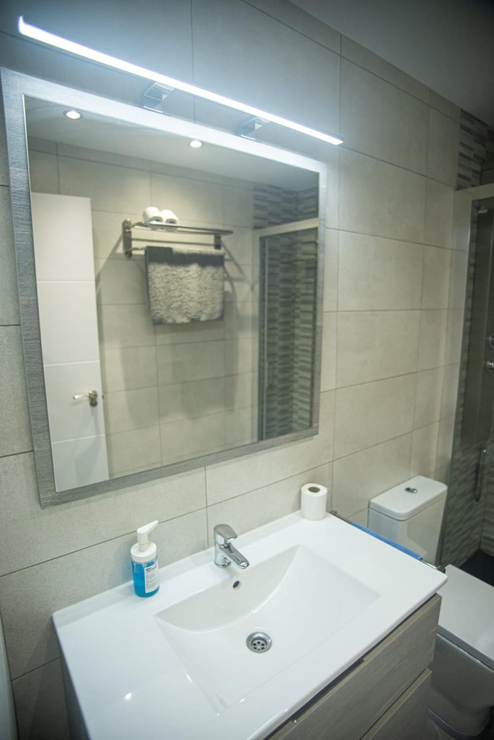 Appartement Recién reformado casco histórico Alcalá de Henares Extérieur photo