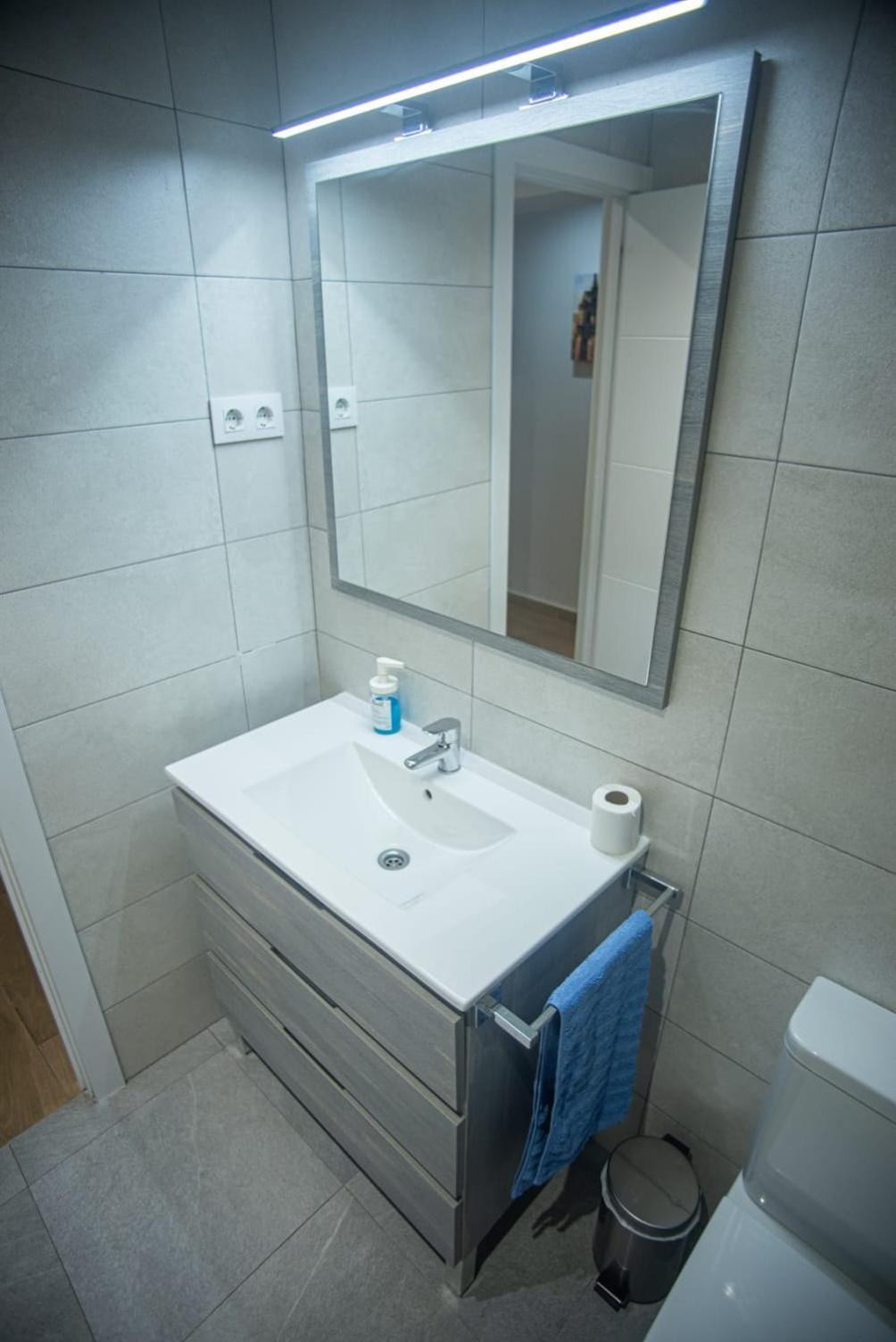 Appartement Recién reformado casco histórico Alcalá de Henares Extérieur photo